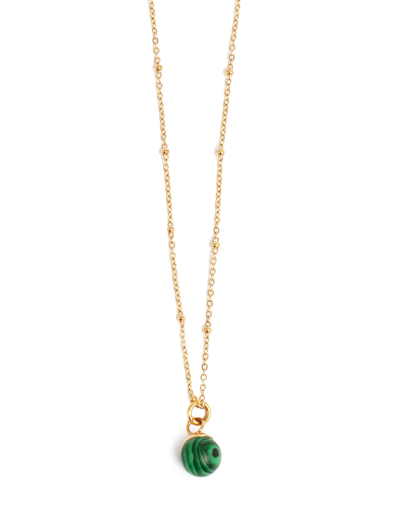 A&C Oslo Short Chain with Malachite Pendant- gold