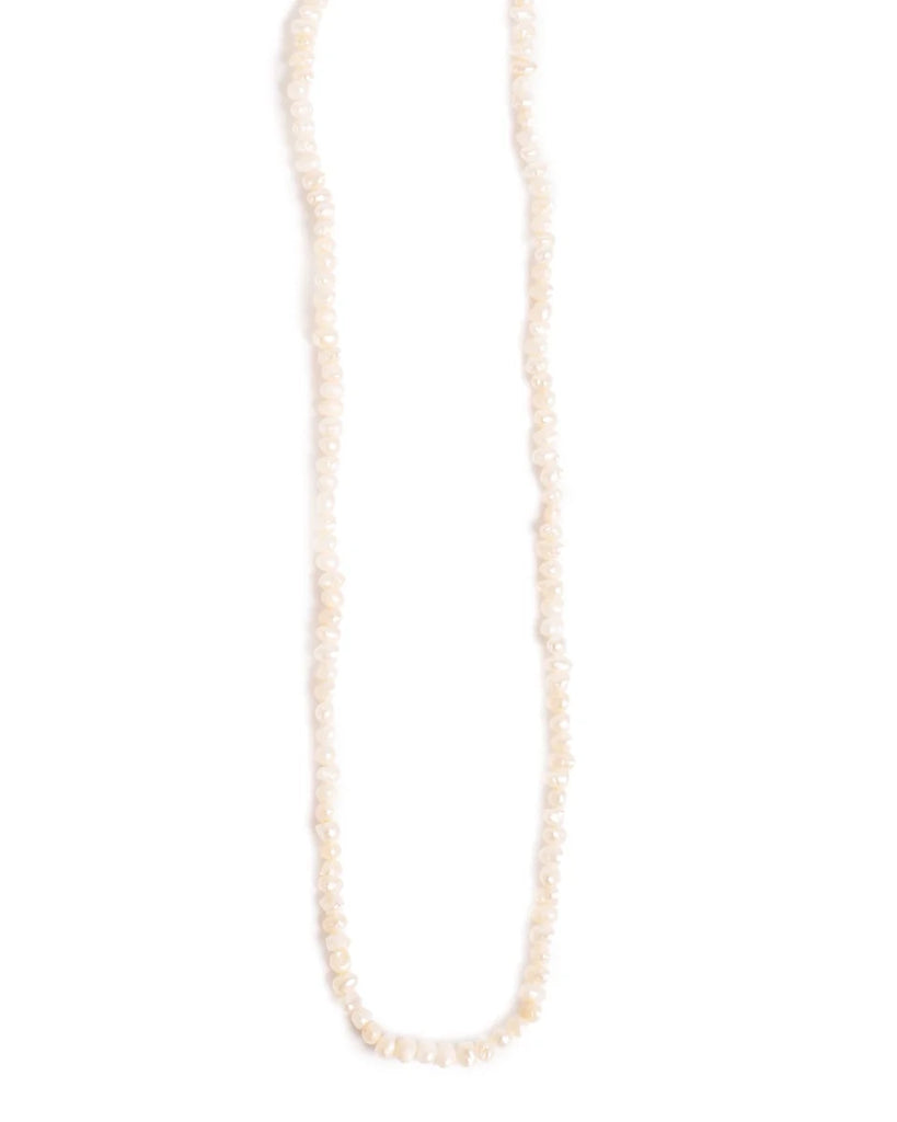 A&C Oslo Short chain with small freshwater pearls