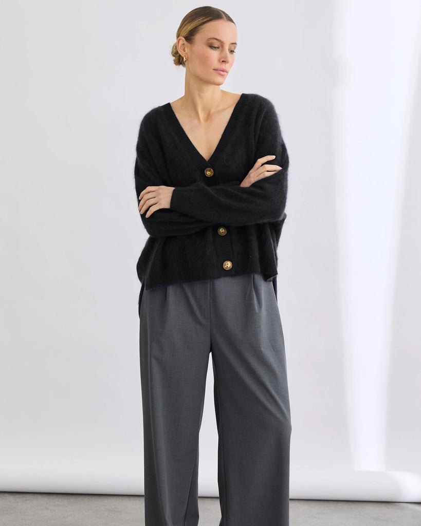 Mia Fratino Mae Cardi Brushed Cashmere- Black